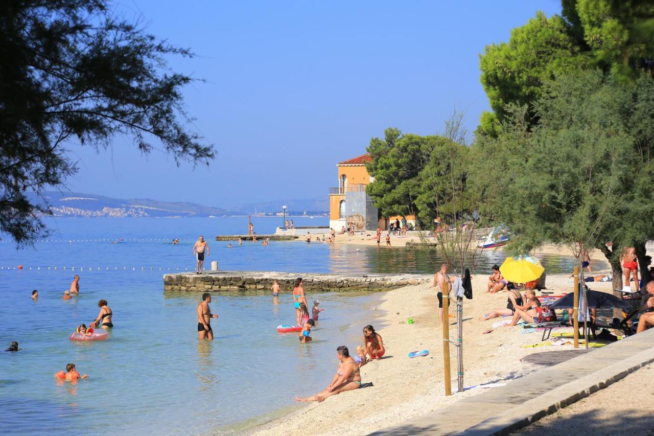 Apartments By The Sea Kastel Kambelovac, Kastela - 8679 Zewnętrze zdjęcie