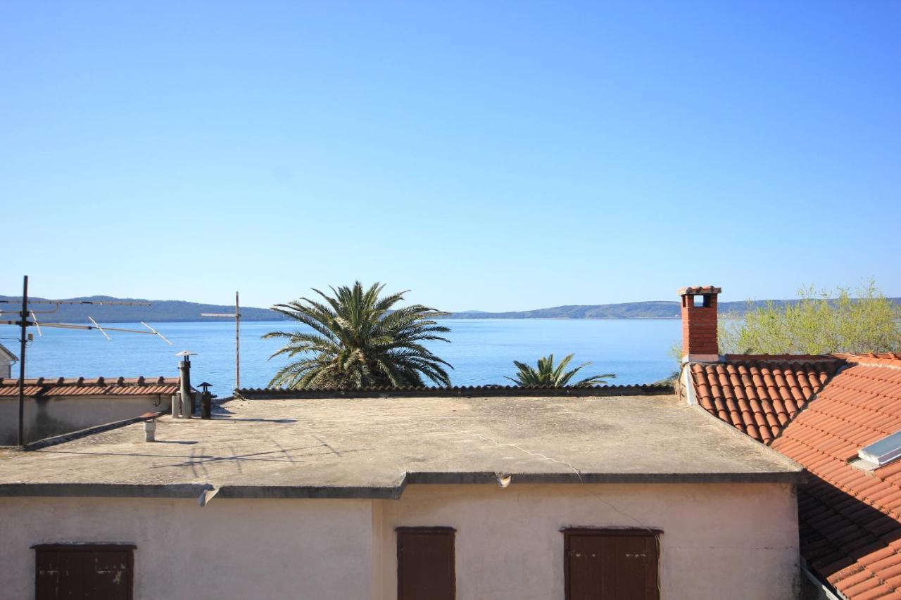 Apartments By The Sea Kastel Kambelovac, Kastela - 8679 Zewnętrze zdjęcie